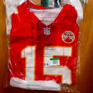 Kansas City Patrick Mahomes #15 Jersey NWT